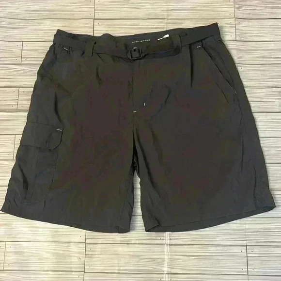 Columbia Silver Ridge Hiking Shorts - Picture 2 of 4